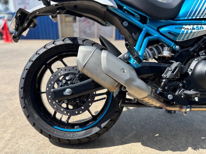 2024 Royal Enfield GUERILLA 450 Blue