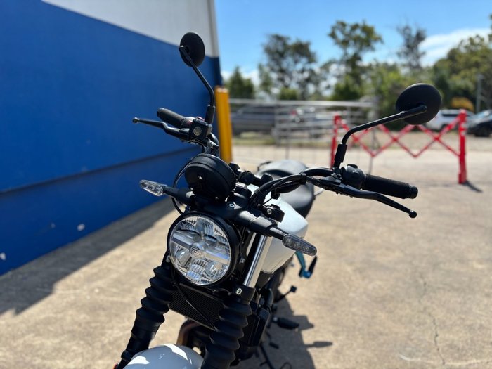 2024 Royal Enfield GUERILLA 450 Blue