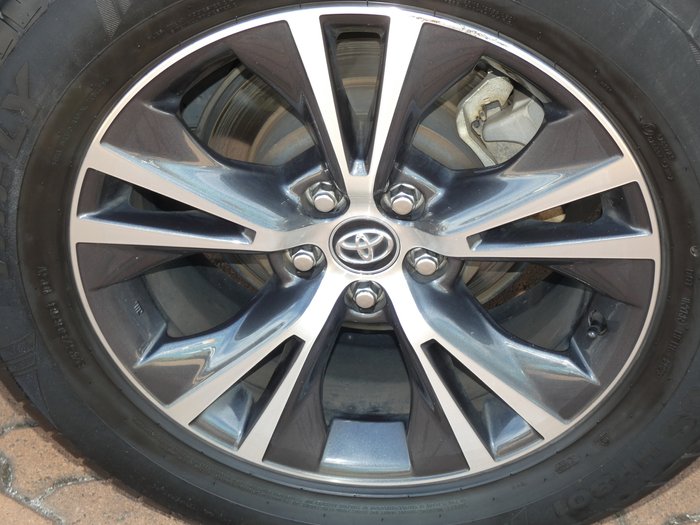 2019 Toyota Kluger GX