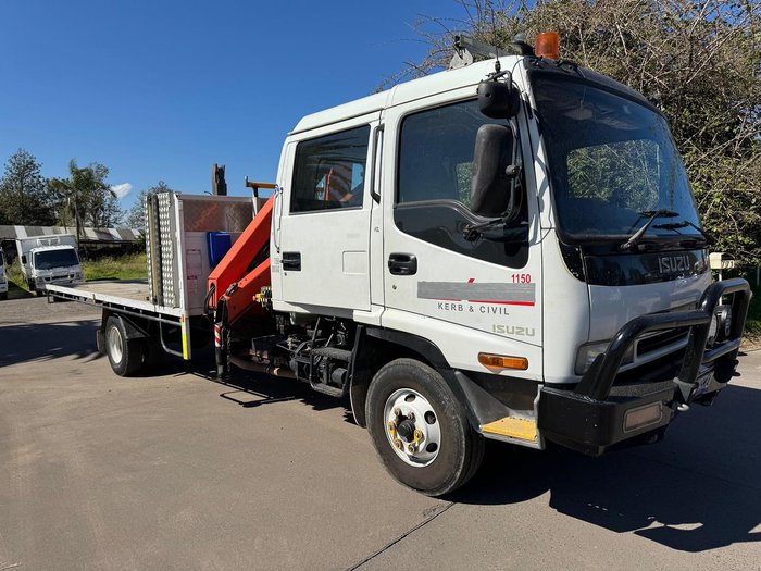 2005 Isuzu Frr 550 WHITE