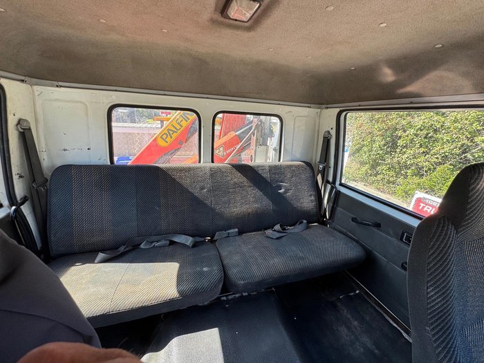 2005 Isuzu Frr 550 WHITE