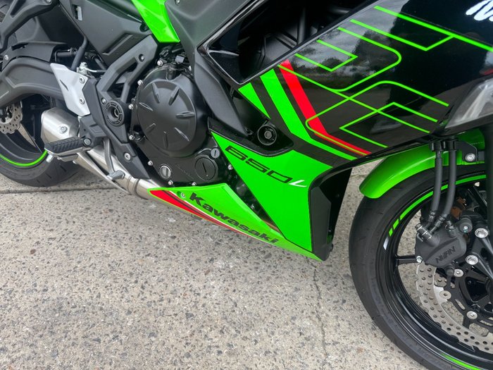 2023 Kawasaki NINJA 650 GREEN