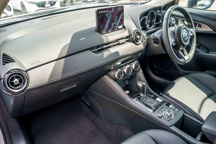 2025 Mazda CX-3 G20 Evolve