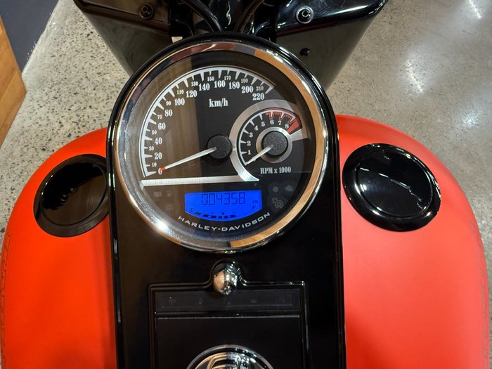 2016 Harley-davidson FLSTFBS FAT BOY S Black