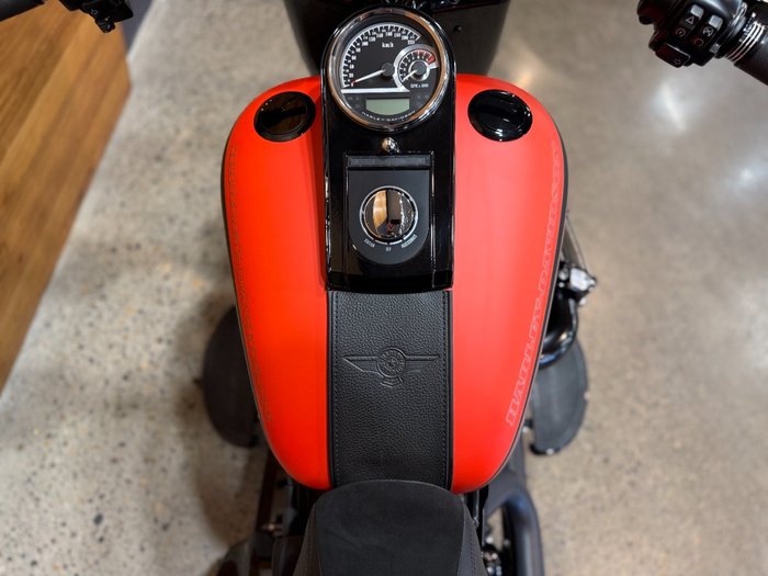 2016 Harley-davidson FLSTFBS FAT BOY S Black