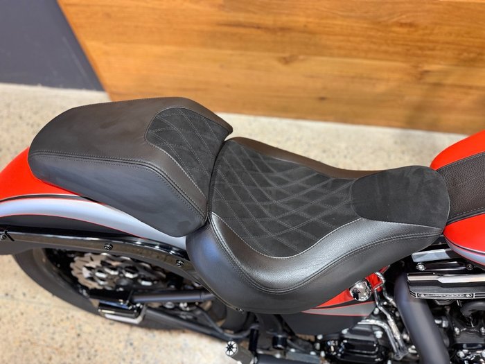 2016 Harley-davidson FLSTFBS FAT BOY S Black