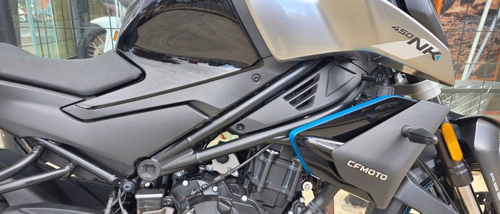 2023 CFMOTO 450 NK BLACK