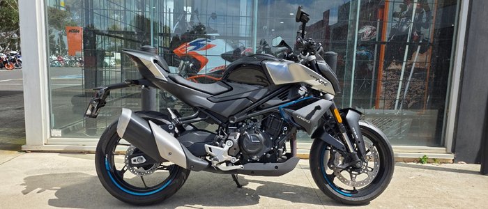 2023 CFMOTO 450 NK BLACK
