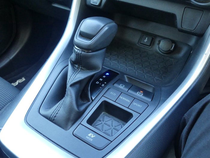 2021 Toyota RAV4 GX