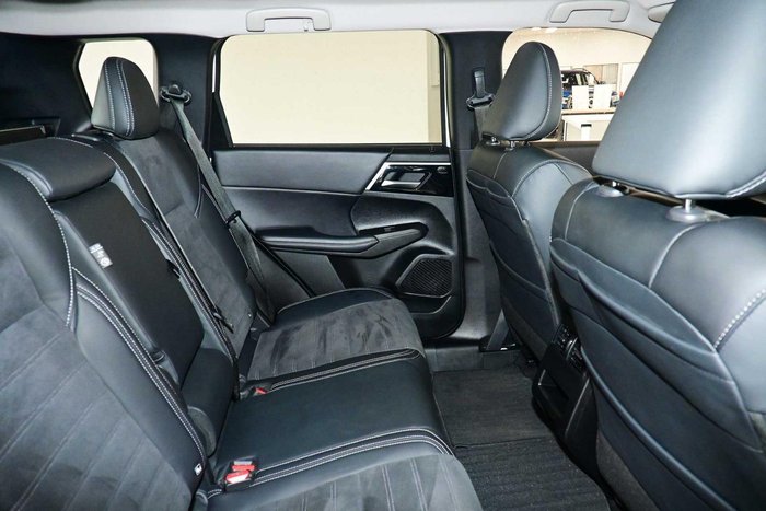 2024 Mitsubishi Outlander PHEV Aspire