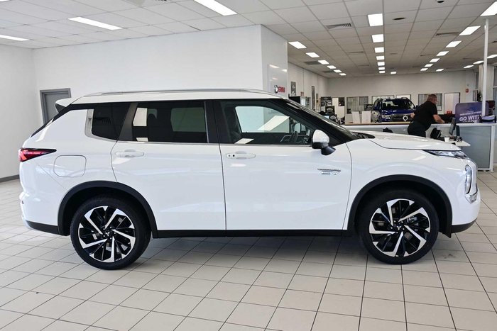 2024 Mitsubishi Outlander PHEV Aspire