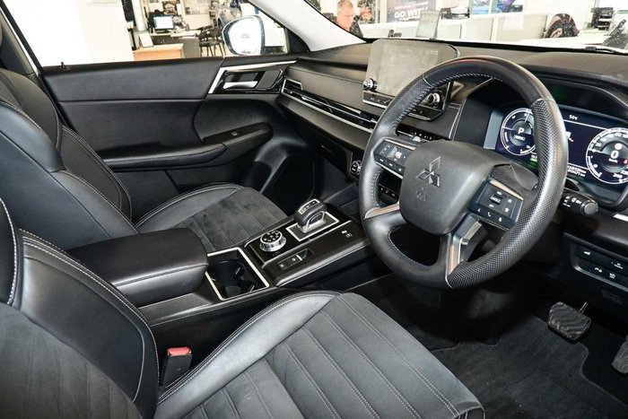 2024 Mitsubishi Outlander PHEV Aspire