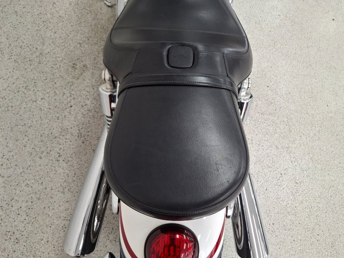 2011 Triumph THUNDERBIRD White