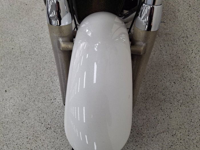 2011 Triumph THUNDERBIRD White