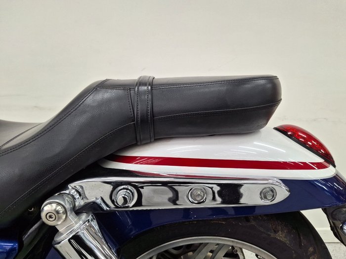 2011 Triumph THUNDERBIRD White