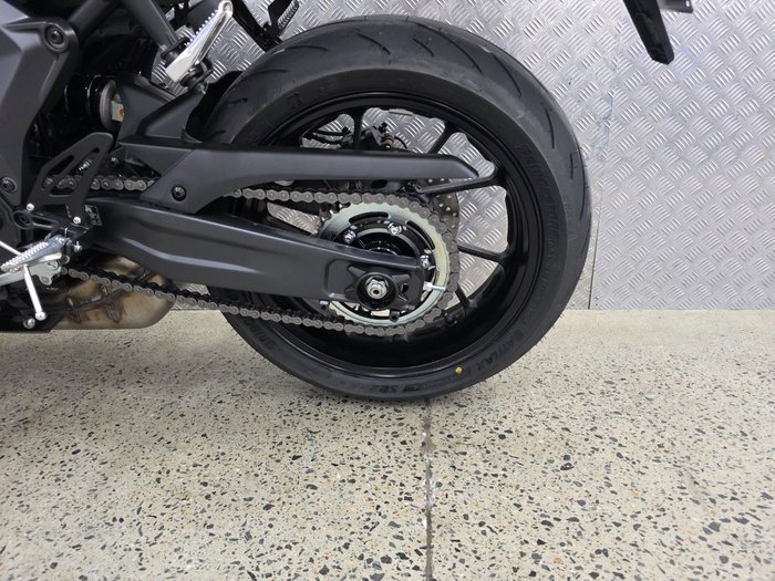2025 Yamaha YZF-R7LA BLACK