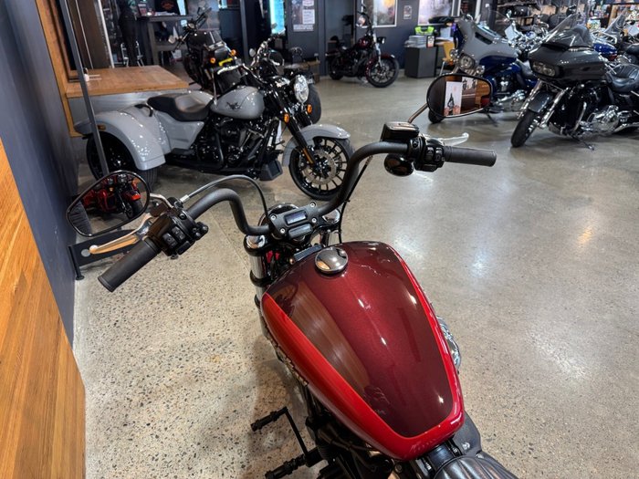 2017 Harley-davidson FXBB STREET BOB Red