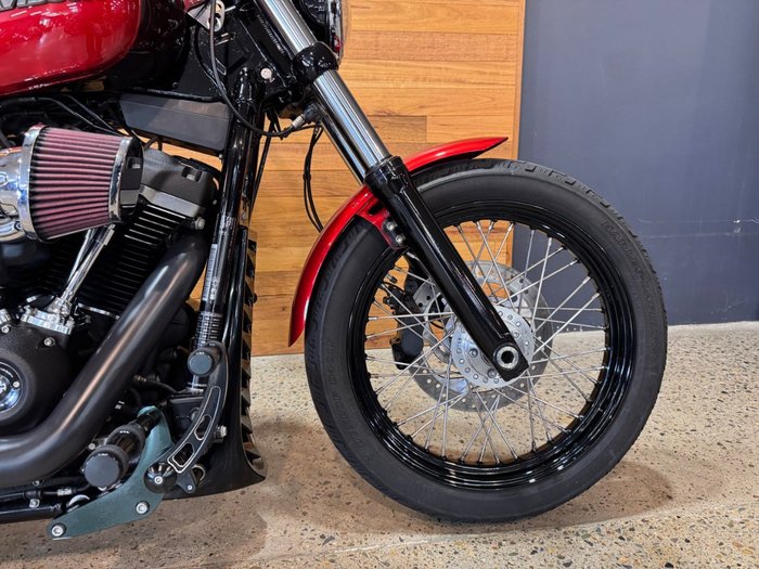 2017 Harley-davidson FXBB STREET BOB Red