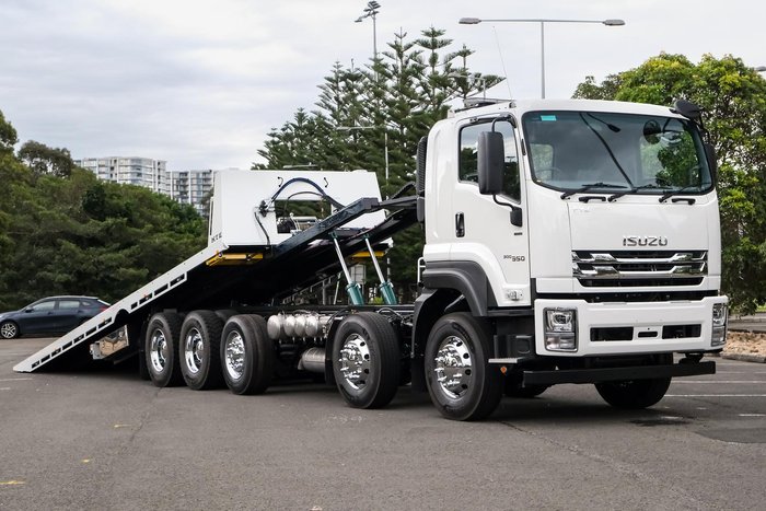 2025 Isuzu F Series