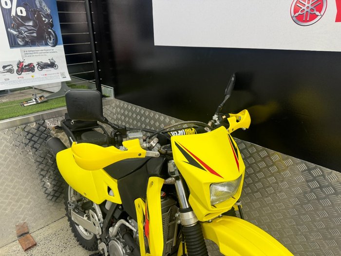 2015 Suzuki DR-Z400E (ELECTRIC) YELLOW