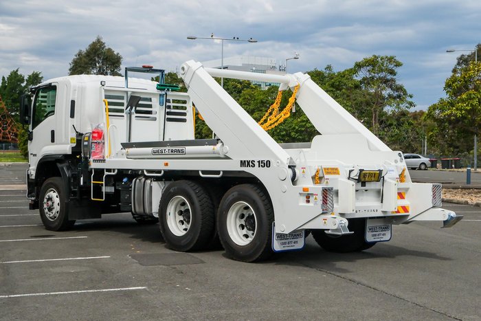 2025 Isuzu F Series