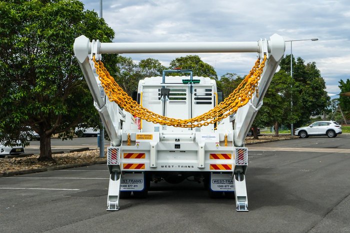 2025 Isuzu F Series FVZ 260-300 AT R46