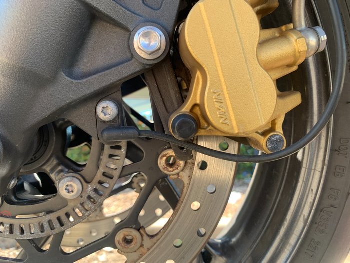 2014 Triumph STREET TRIPLE 660 Red