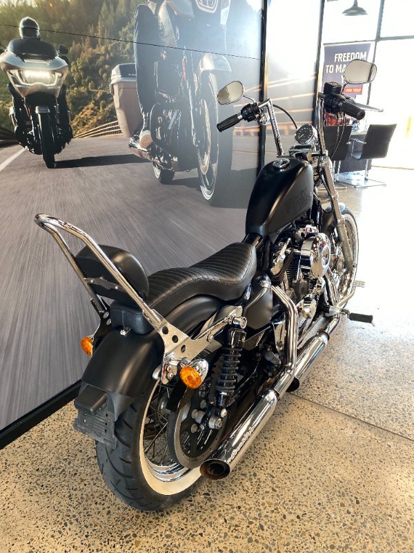 2013 Harley-davidson XL1200V SEVENTY-TWO