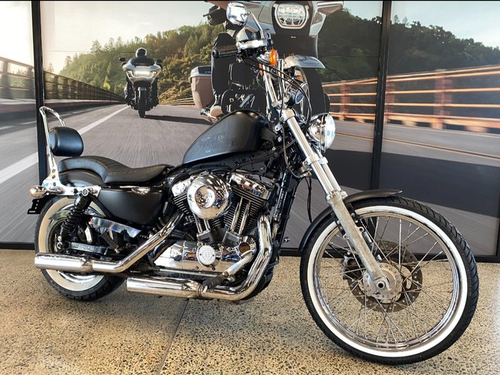 2013 Harley-davidson XL1200V SEVENTY-TWO