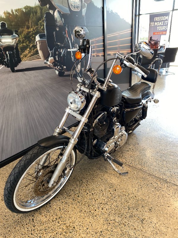 2013 Harley-davidson XL1200V SEVENTY-TWO