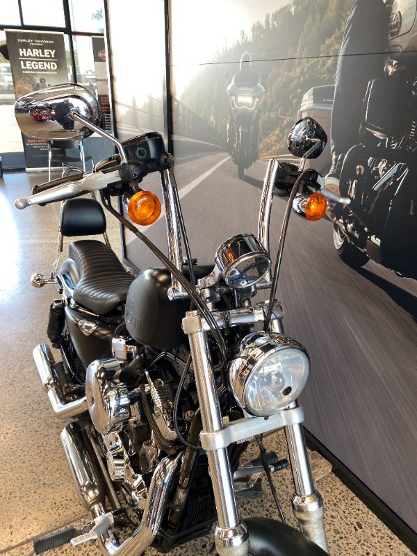 2013 Harley-davidson XL1200V SEVENTY-TWO
