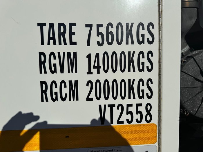 2016 Isuzu Fsr 140-240 WHITE