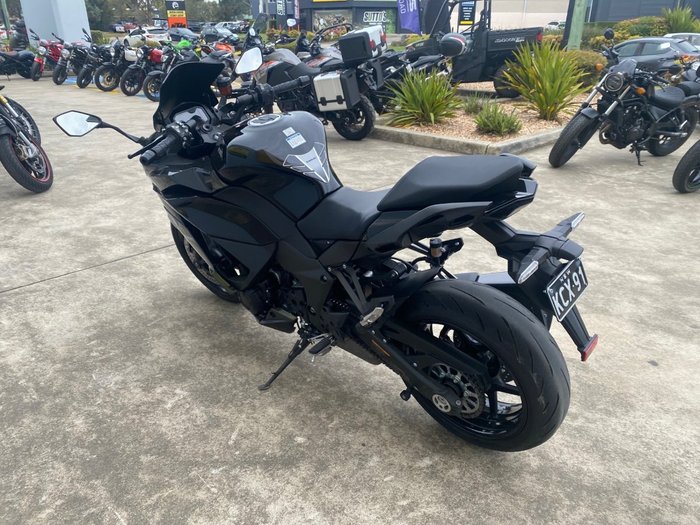 2021 Kawasaki NINJA 1000SX Black