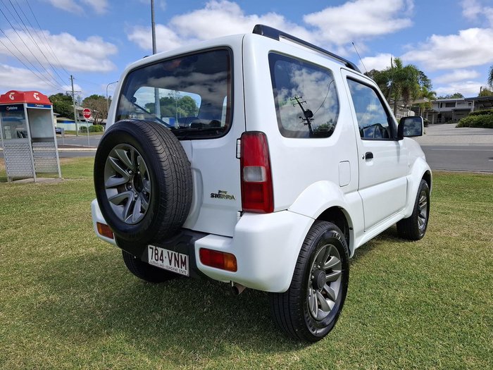 2014 Suzuki Jimny Sierra