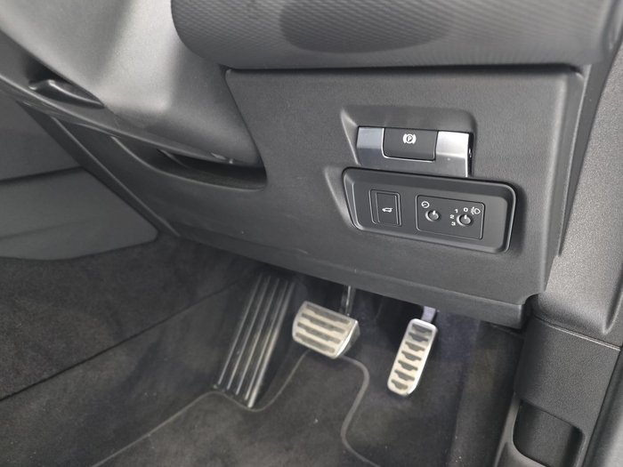 2019 Land Rover Discovery SD4 S Series 5 MY20 Four Wheel Drive Fuji White