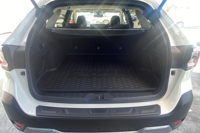 2024 Subaru Outback AWD Touring