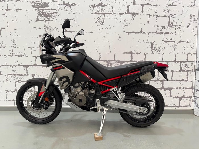 2024 Aprilia Tuareg 660 Tuareg Black