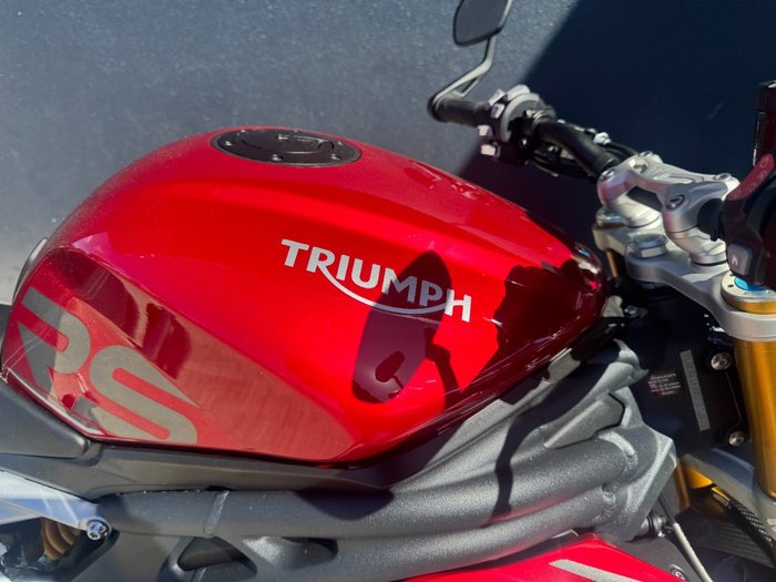 2024 Triumph SPEED TRIPLE 1200 RS RED
