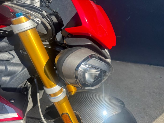 2024 Triumph SPEED TRIPLE 1200 RS RED