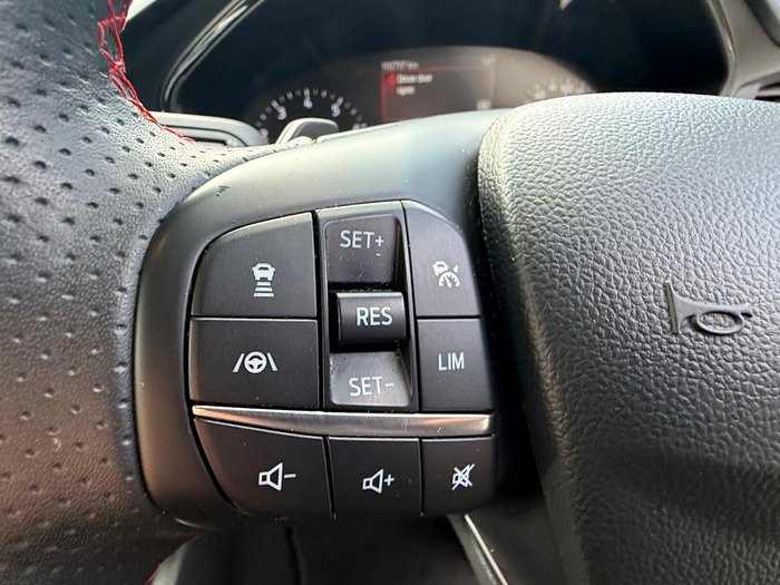 2019 Ford Focus ST-Line