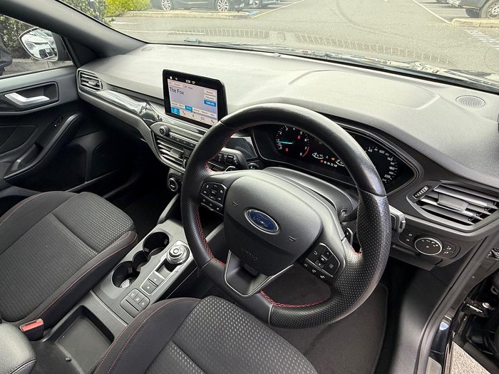 2019 Ford Focus ST-Line