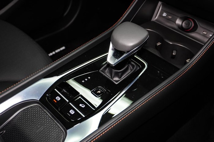 2025 MG HS Hybrid+ Essence