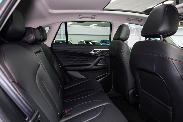 2025 MG HS Hybrid+ Essence