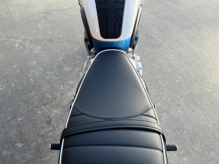 2023 Triumph BONNEVILLE T120 Blue / White