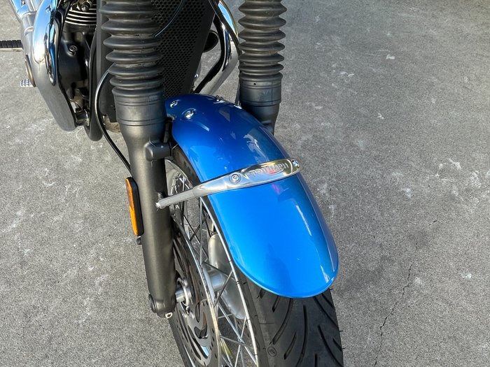 2023 Triumph BONNEVILLE T120 Blue / White