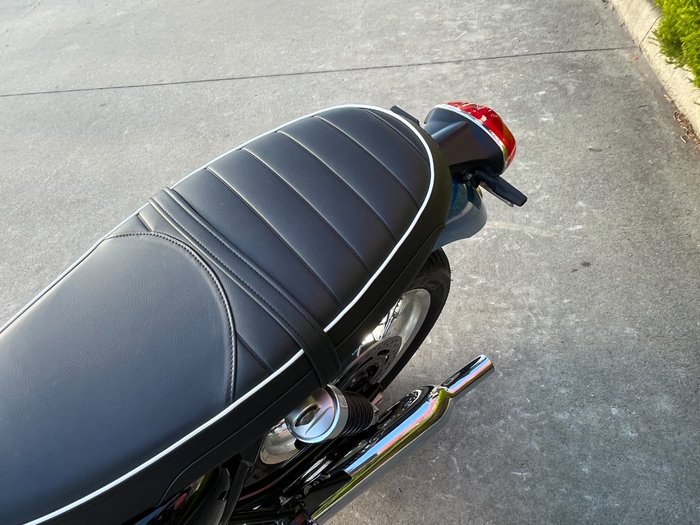 2023 Triumph BONNEVILLE T120 Blue / White