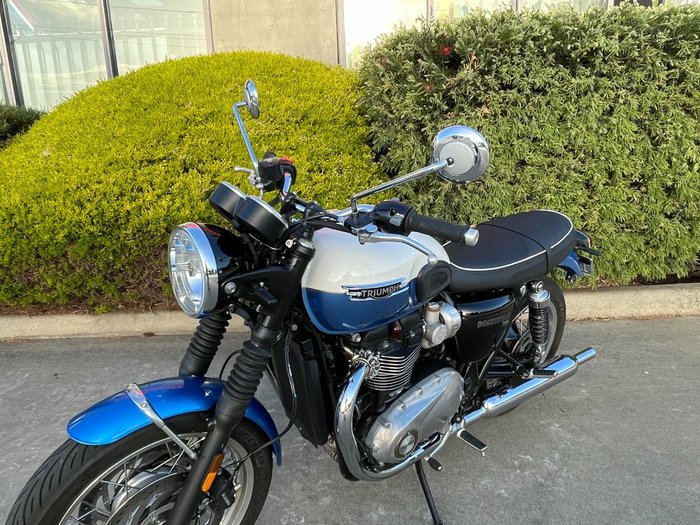 2023 Triumph BONNEVILLE T120 Blue / White