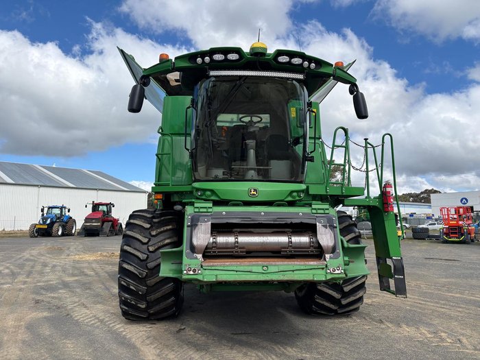 2019 John Deere S790 Green