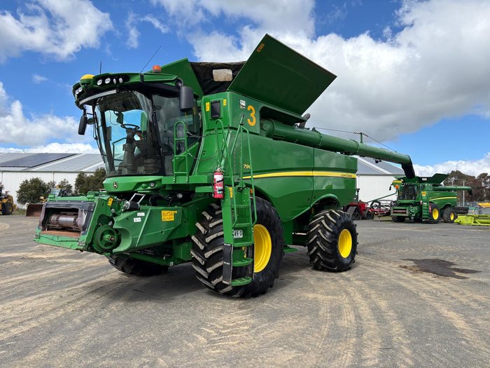 2019 John Deere S790 Green