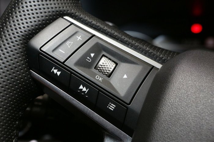 2024 Mitsubishi Outlander LS